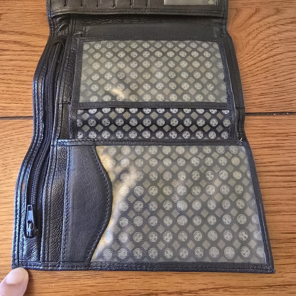 Gregory Womens Black Tri Fold Wallet‎ - Picture 3 of 6